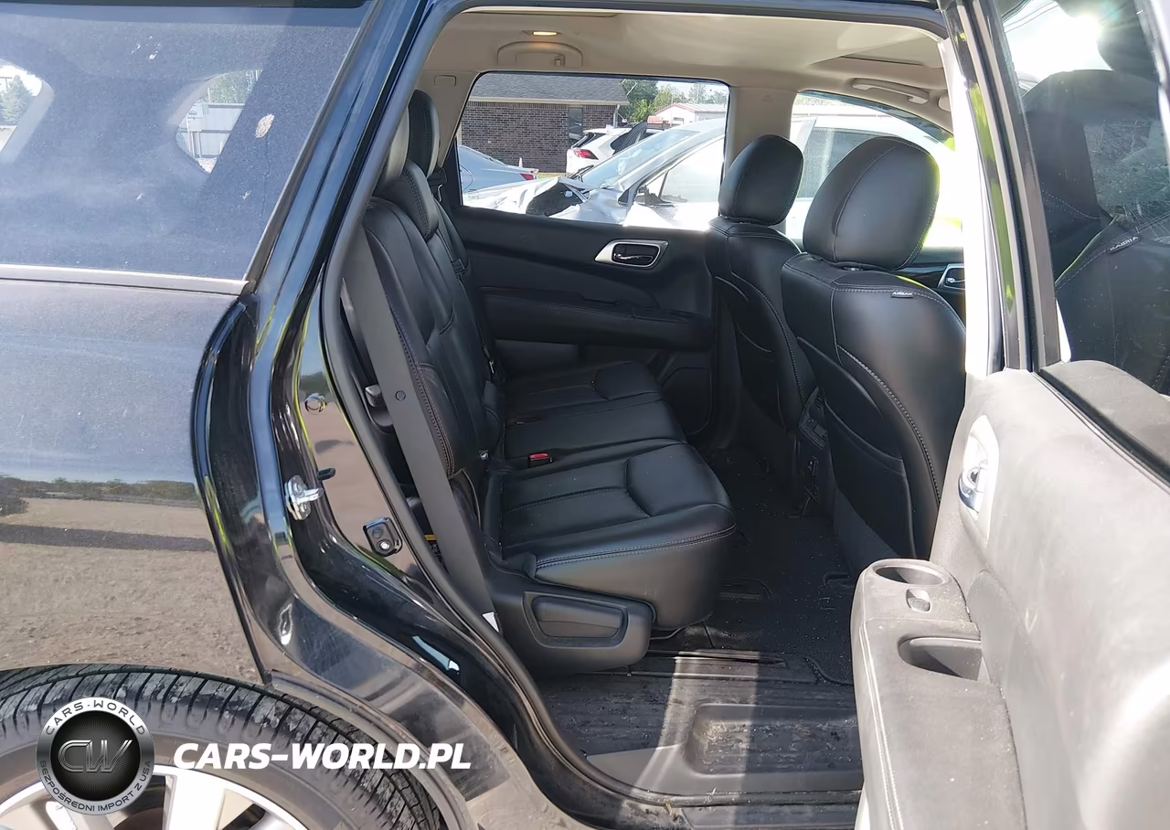2015 Nissan Pathfinder Platinum VIN:5N1AR2MM3FC660894 - 8