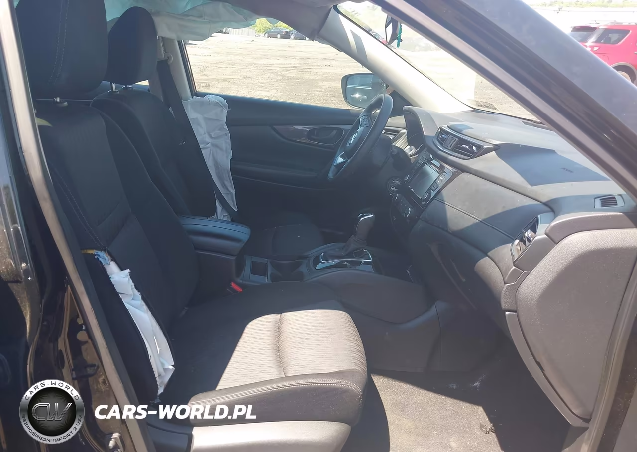 2019 Nissan Rogue S VIN:5N1AT2MT0KC812343 - 5