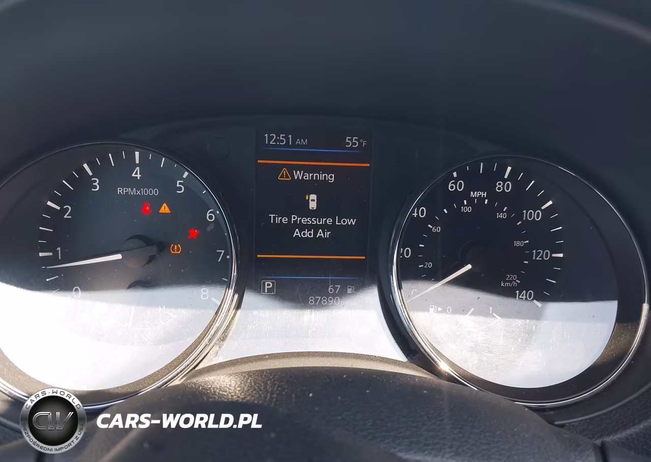 2019 Nissan Rogue S VIN:5N1AT2MT0KC812343 - 7