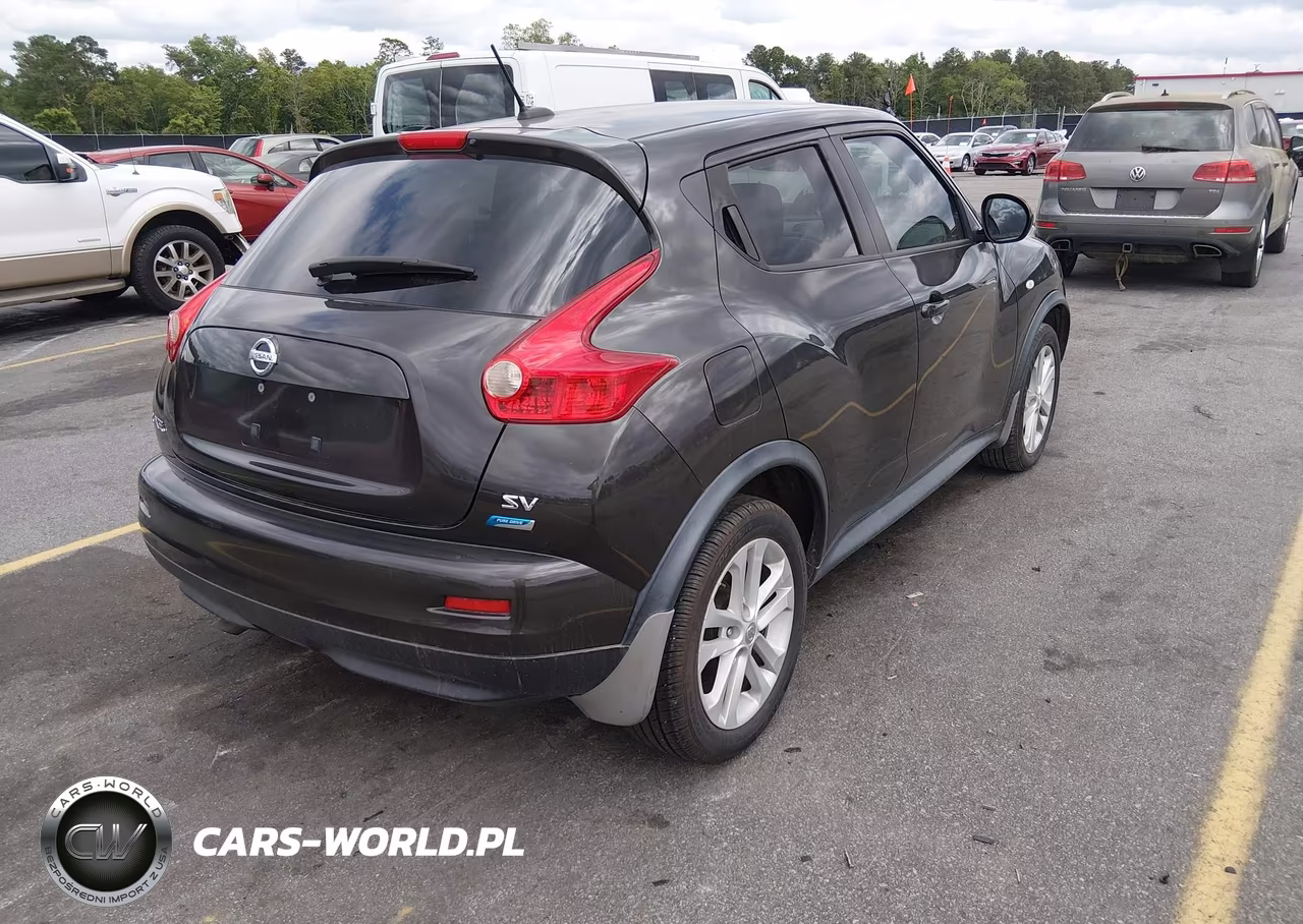 2013 Nissan Juke Sv VIN:JN8AF5MR5DT206318 - 4