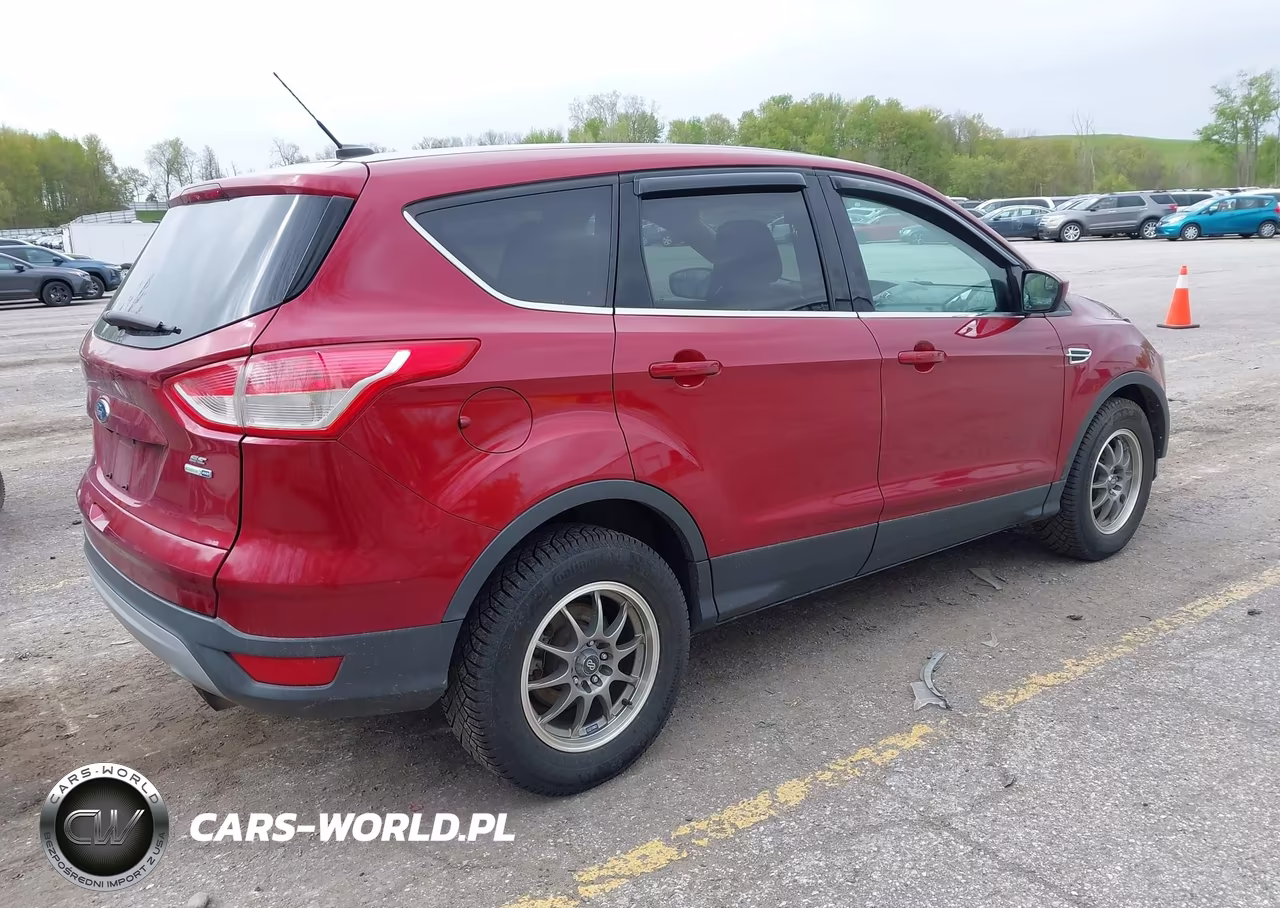 2015 Ford Escape Se VIN:1FMCU9GX7FUC23884 - 4