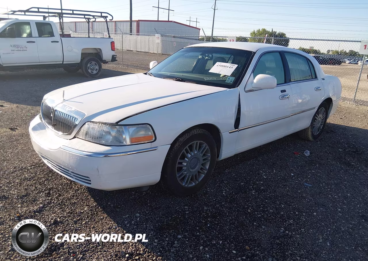 2008 Lincoln Town Car Signature Limited VIN:2LNHM82VX8X634309 - 2