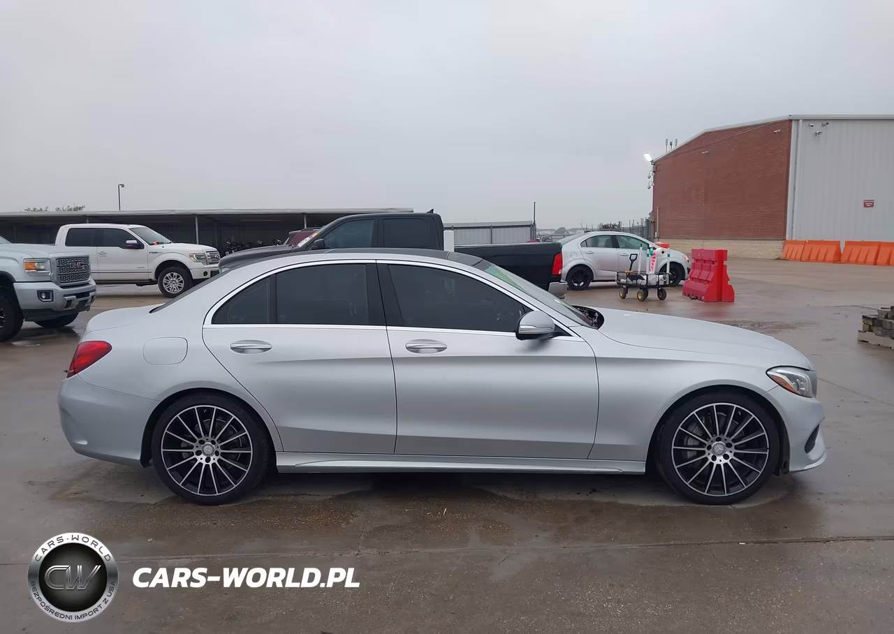 2015 Mercedes-Benz C 300 Sport 4Matic VIN:55SWF4KBXFU030775 - 13