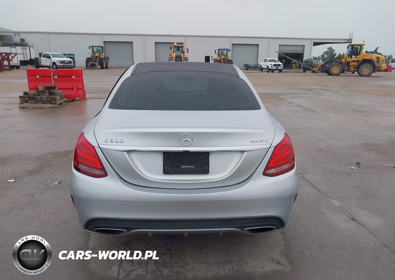 2015 Mercedes-Benz C 300 Sport 4Matic VIN:55SWF4KBXFU030775 - 16