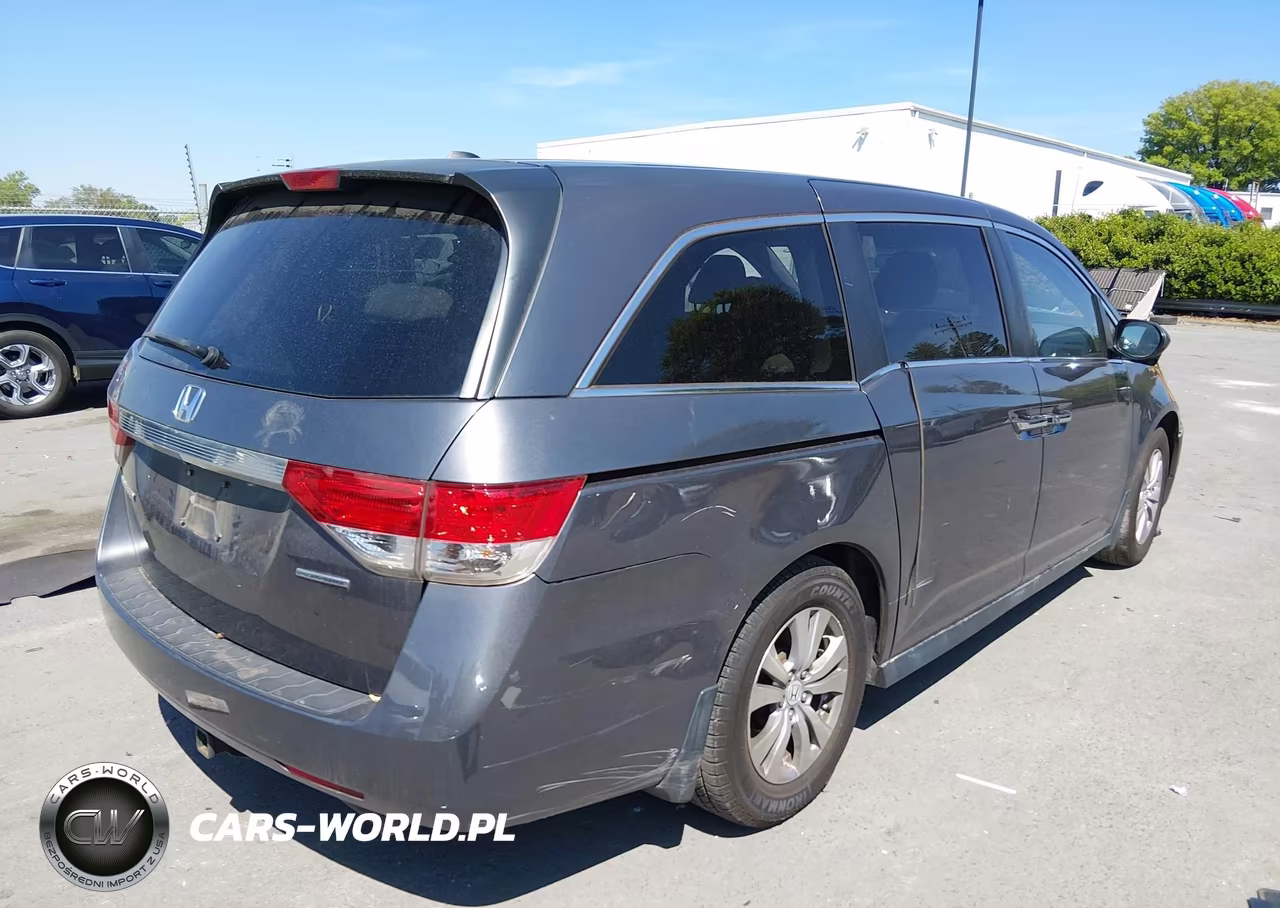 2016 Honda Odyssey Se VIN:5FNRL5H32GB168986 - 4