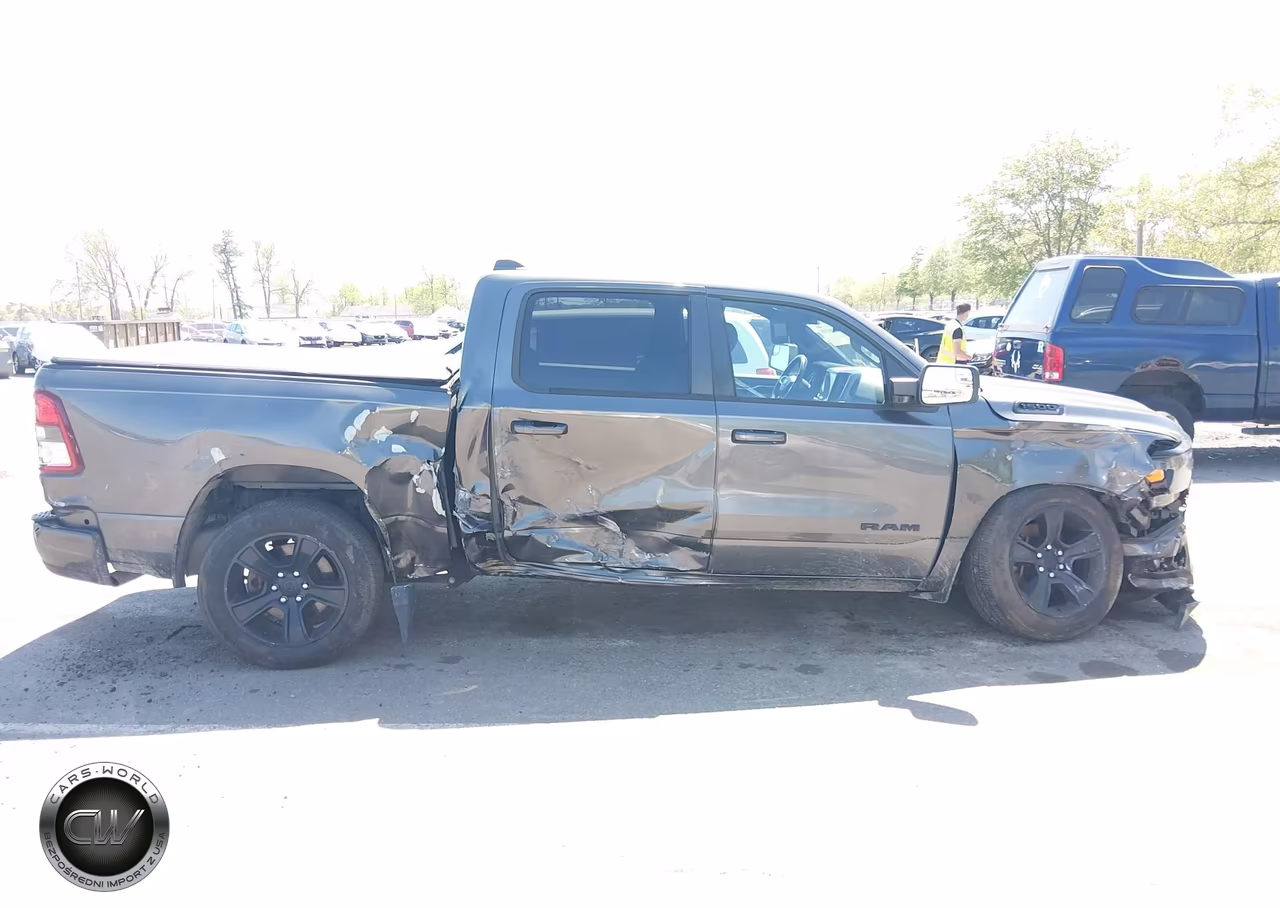 2020 Ram 1500 Big Horn 4X4 5'7 Box VIN:1C6RRFFG6LN318742 - 13
