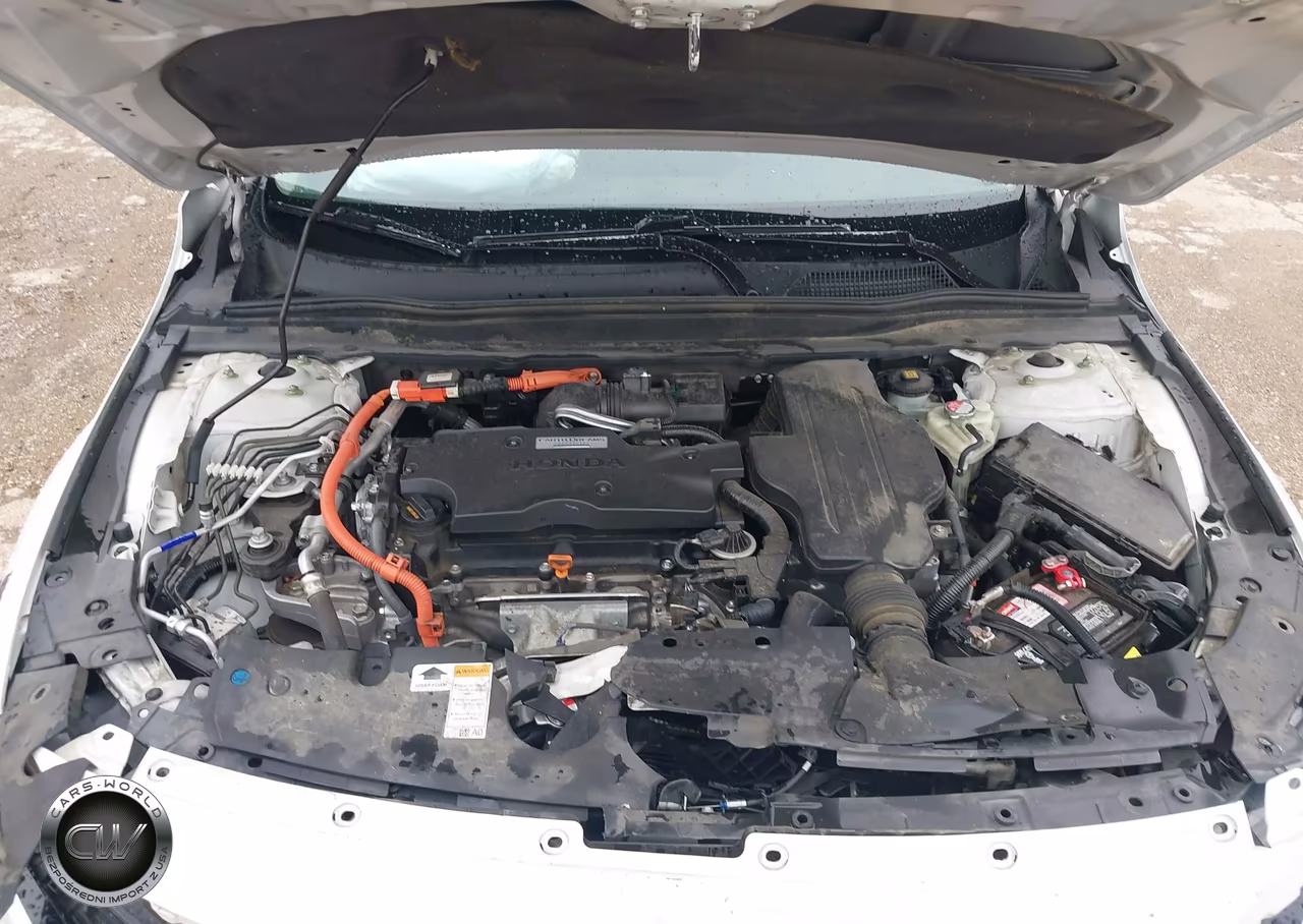 2018 Honda Accord Hybrid Ex-L VIN:1HGCV3F55JA015447 - 10