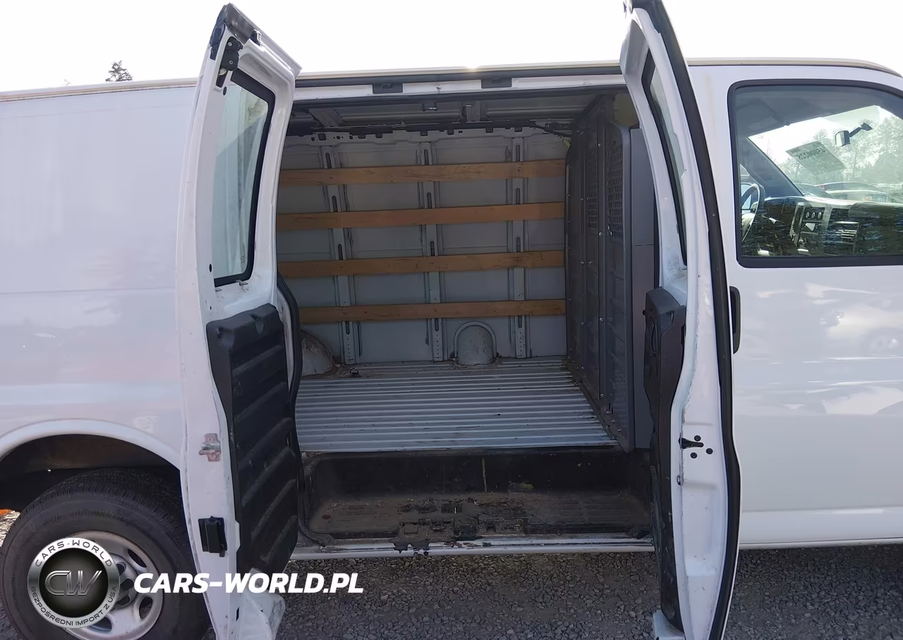 2017 GMC Savana 2500 Work Van VIN:1GTW7AFFXH1906668 - 8