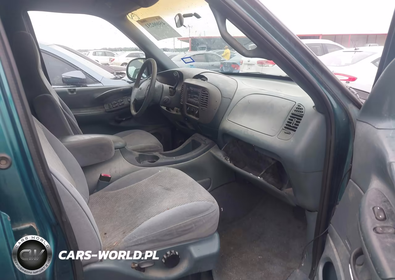 1998 Ford Expedition Eddie Bauer-Xlt VIN:1FMRU1760WLA17640 - 5
