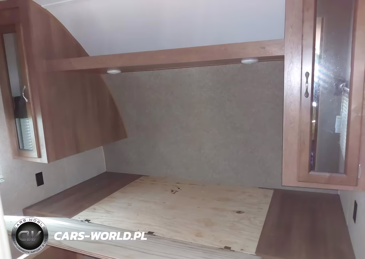 2017 Coachmen Catalina VIN:5ZT2CAUB8HA026979 - 5