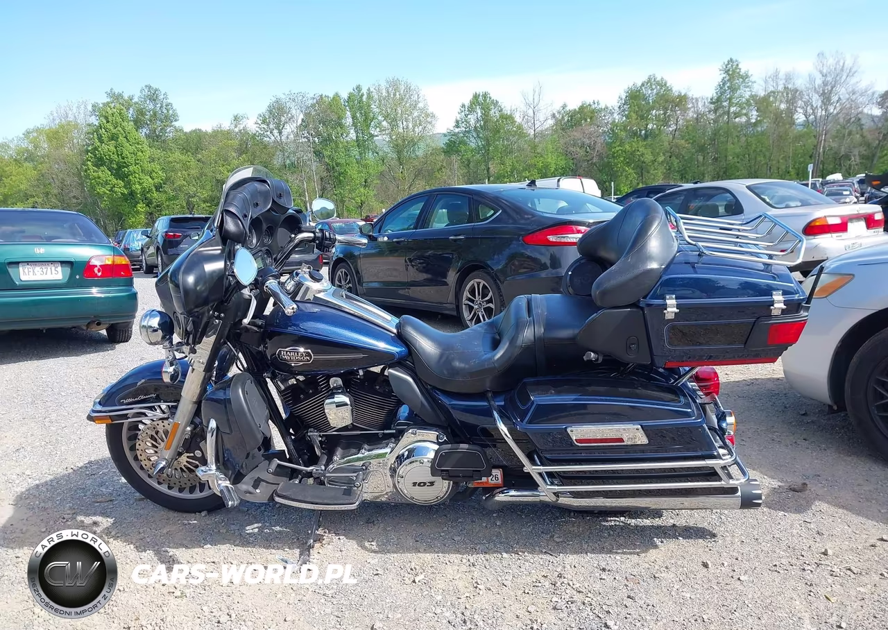 2012 Harley-Davidson Flhtcu Ultra Classic Electra Gld VIN:1HD1FCM31CB630299 - 14
