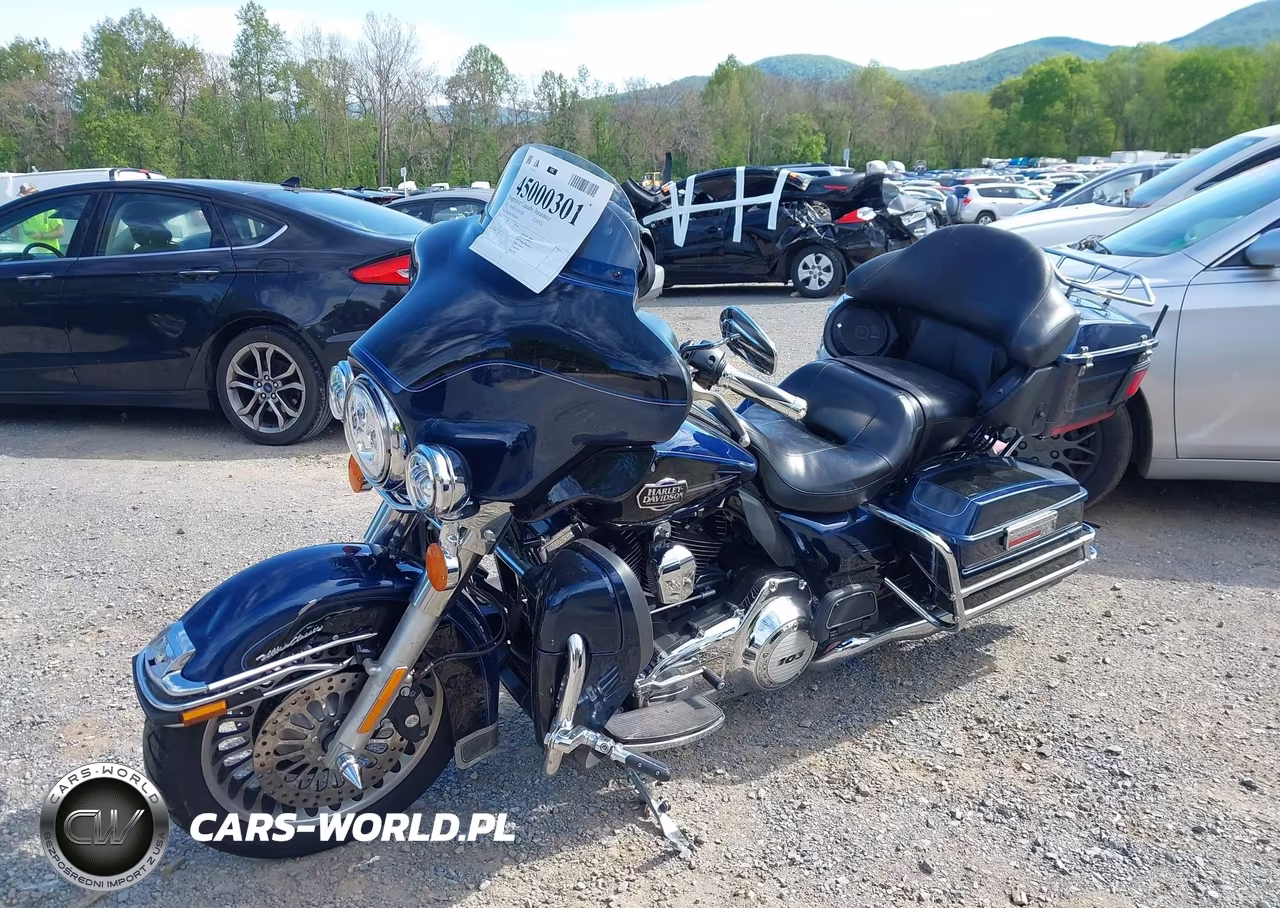 2012 Harley-Davidson Flhtcu Ultra Classic Electra Gld VIN:1HD1FCM31CB630299 - 2