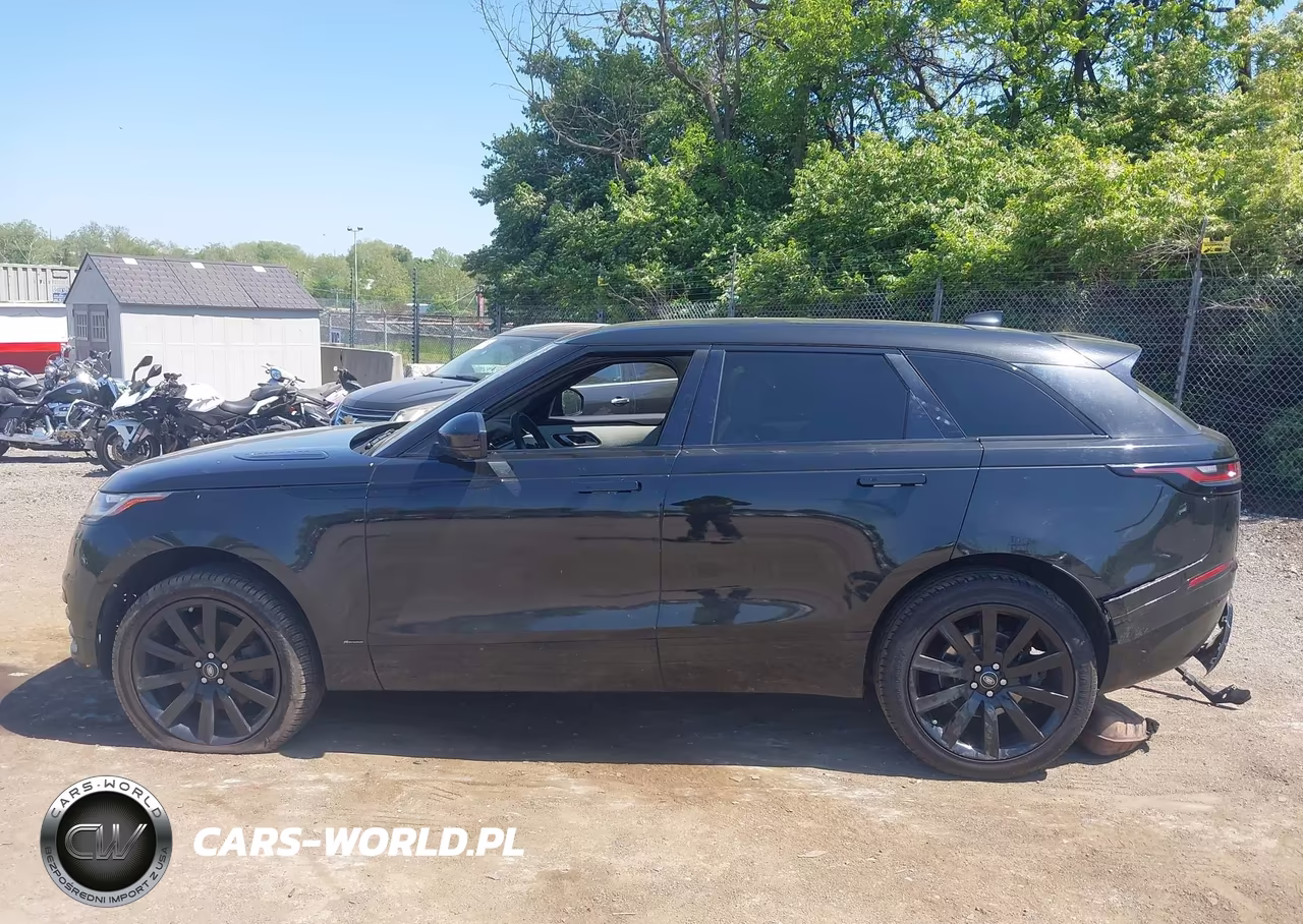 2019 Land Rover Range Rover Velar P250 R-Dynamic Se VIN:SALYL2EX6KA233012 - 14