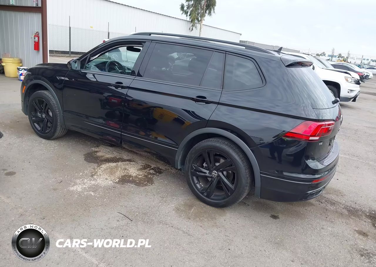 2024 Volkswagen Tiguan 2.0T Se R-Line Black VIN:3VV8B7AX4RM092579 - 3