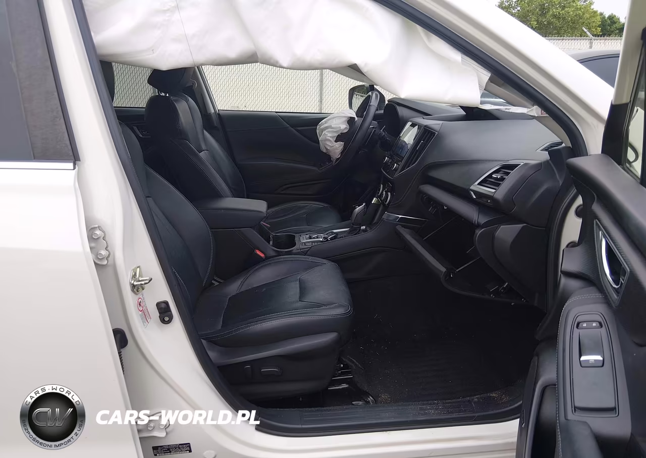 2020 Subaru Forester Touring VIN:JF2SKAXC9LH541516 - 5