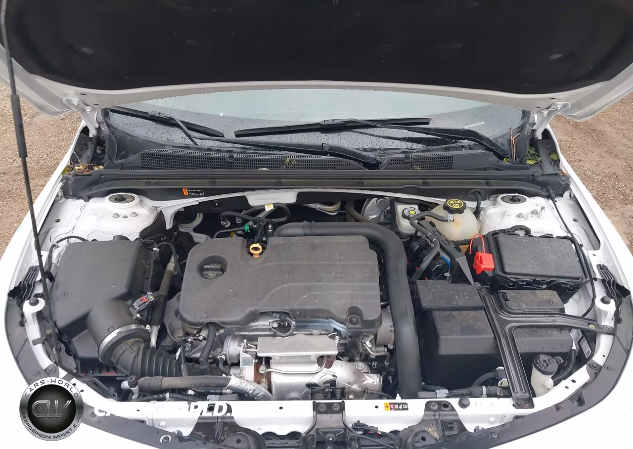 2020 Chevrolet Malibu Fwd Lt VIN:1G1ZD5STXLF123122 - 10
