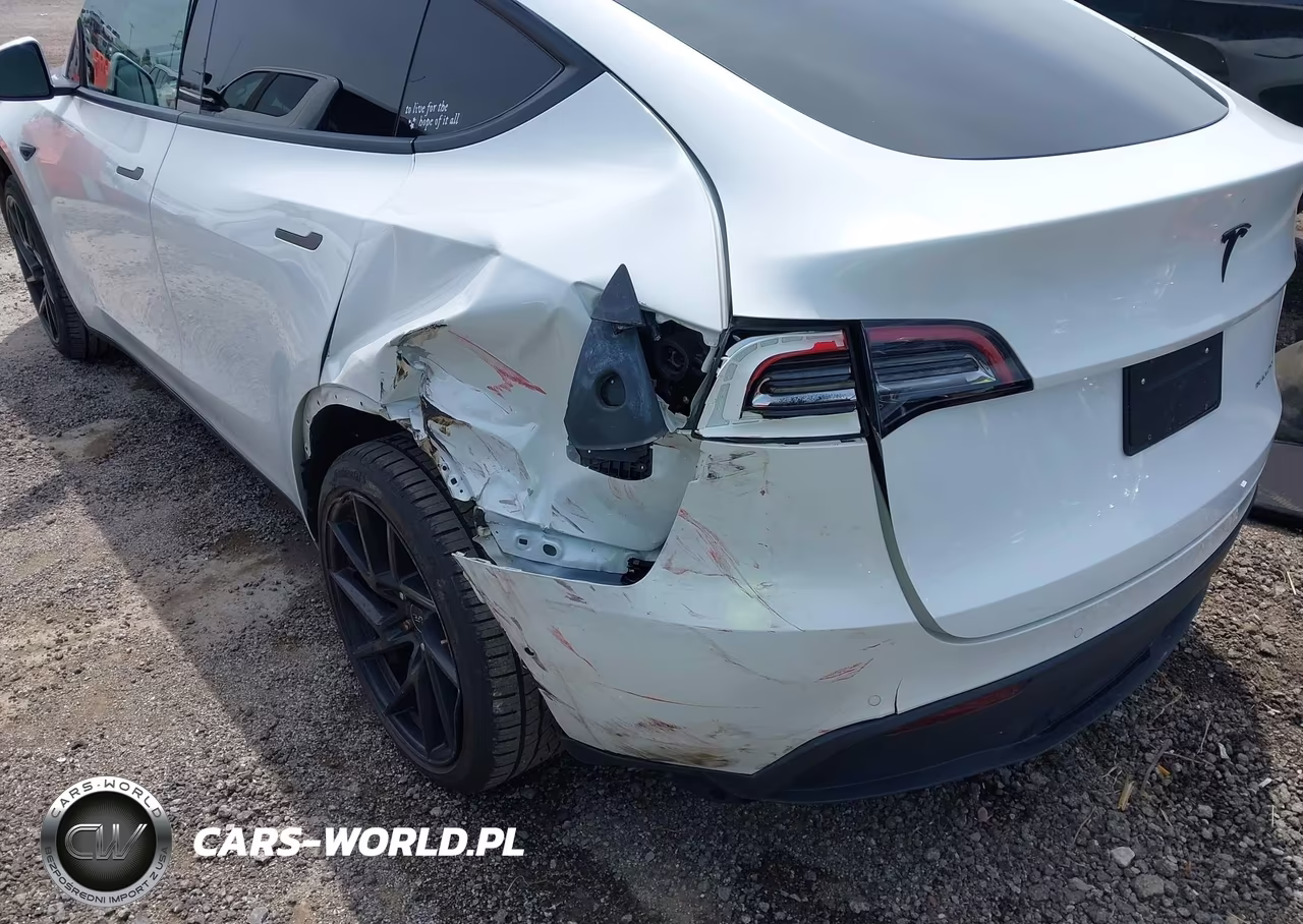 2021 Tesla Model Y Long Range Dual Motor All-Wheel Drive VIN:5YJYGDEEXMF096690 - 6