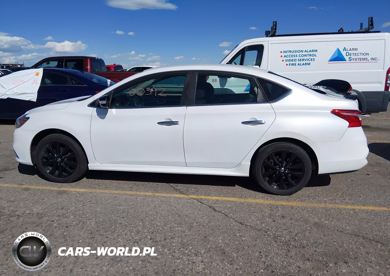 2017 Nissan Sentra Sr VIN:3N1AB7AP7HY410558 - 14