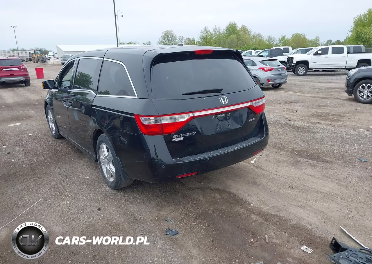 2012 Honda Odyssey Touring-Touring Elite VIN:5FNRL5H93CB082083 - 3