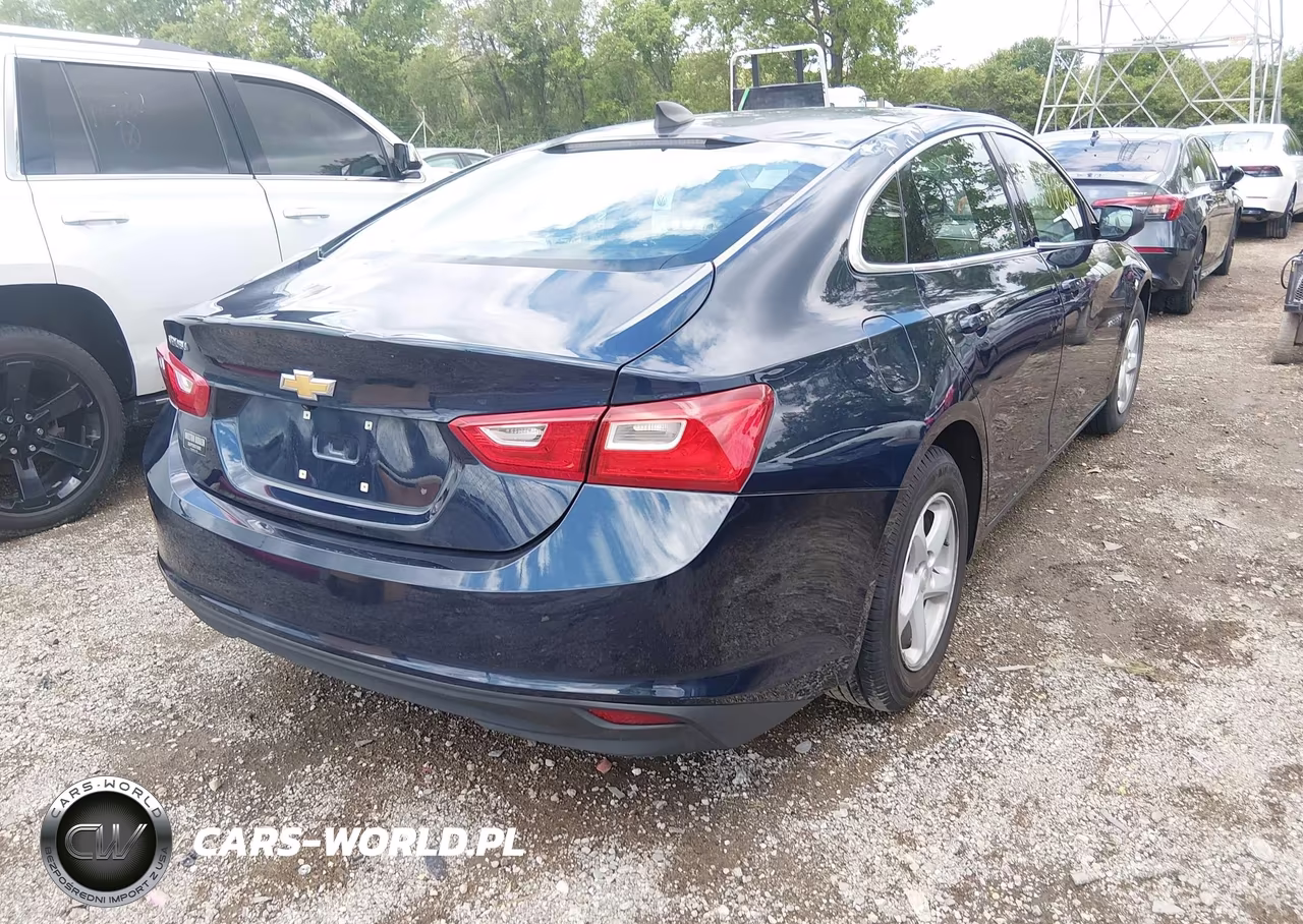2017 Chevrolet Malibu Ls VIN:1G1ZB5ST4HF273207 - 4