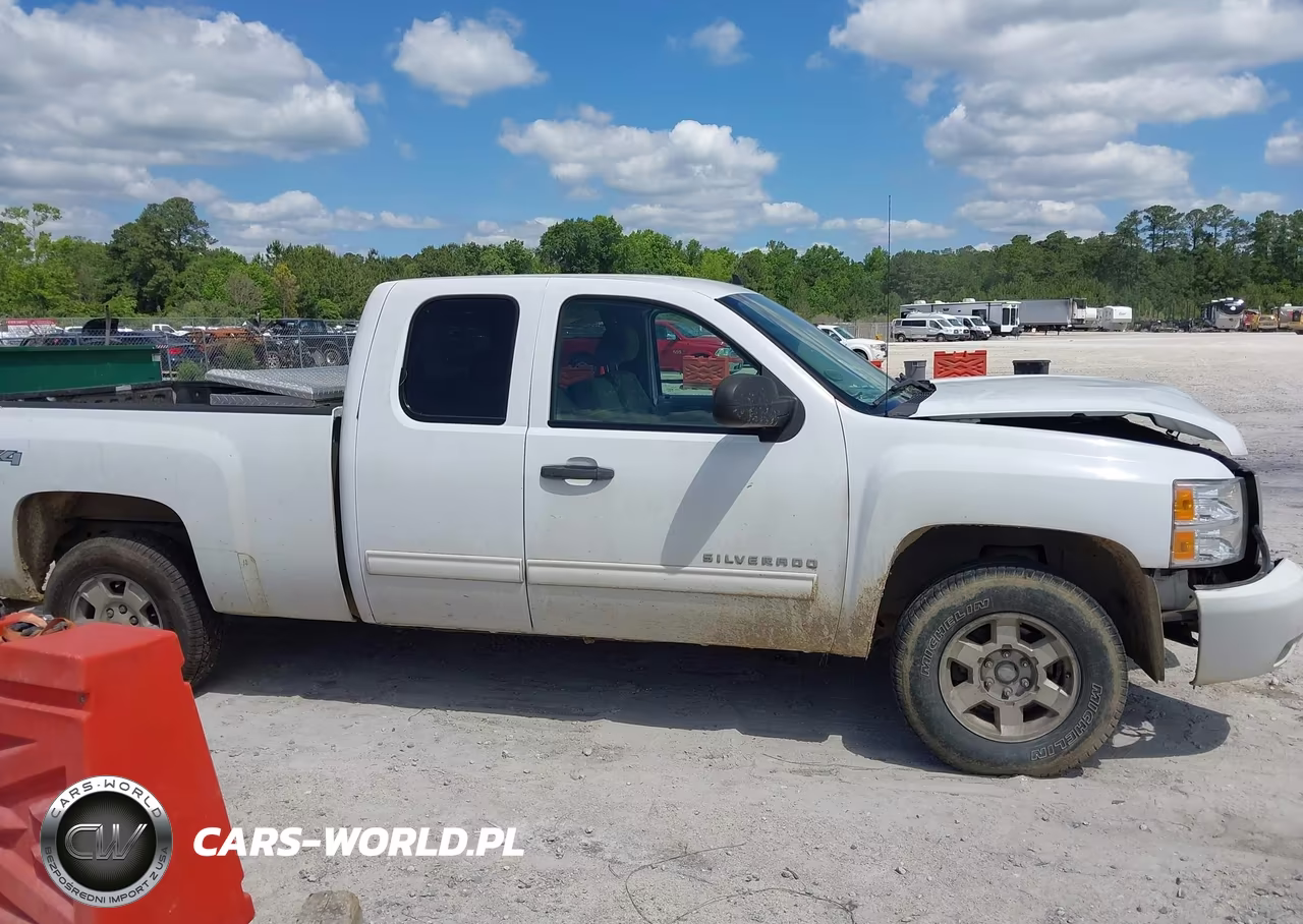 2011 Chevrolet Silverado 1500 Lt VIN:1GCRKSE37BZ334136 - 13