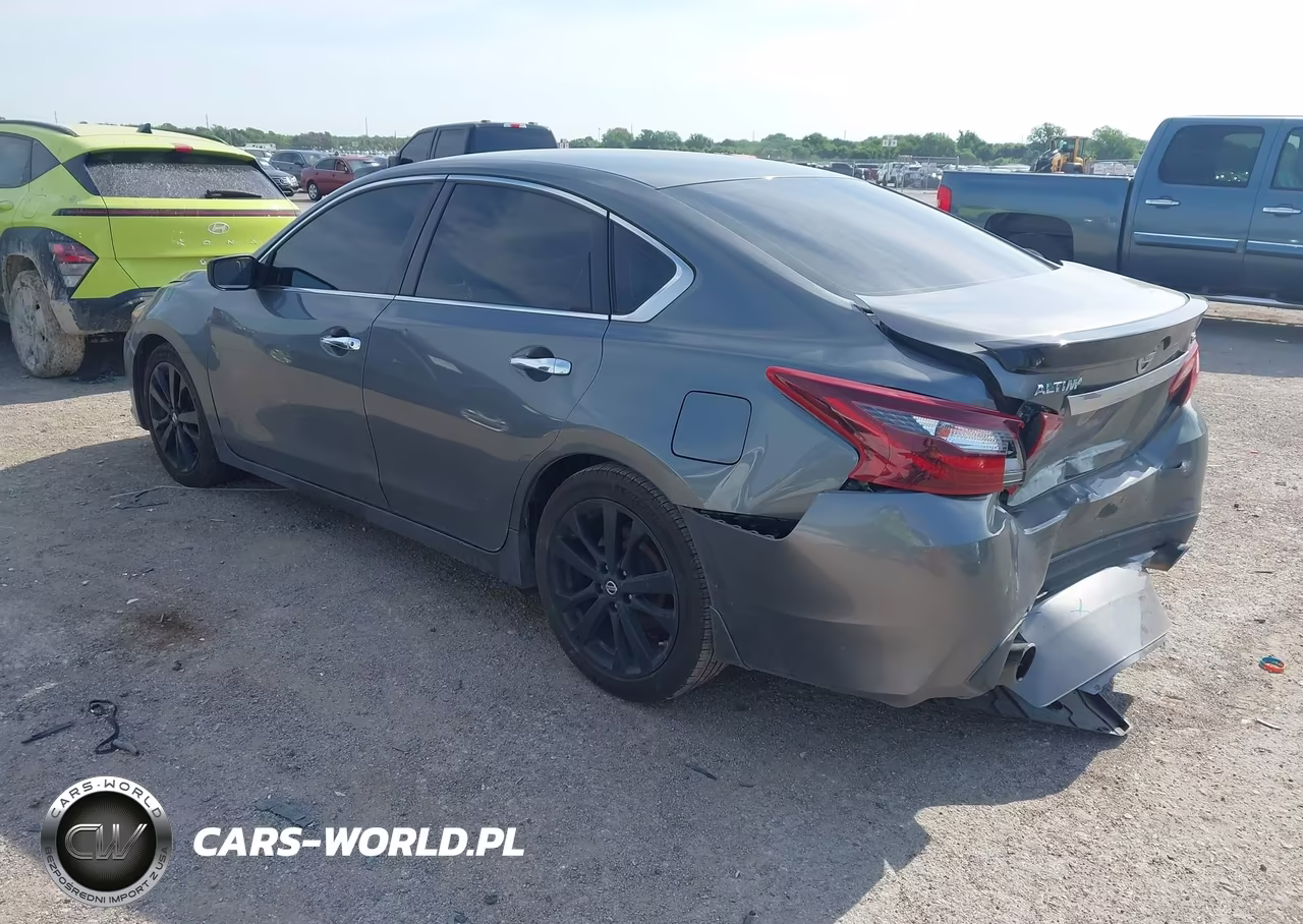 2017 Nissan Altima 2.5 VIN:1N4AL3AP9HC475896 - 3