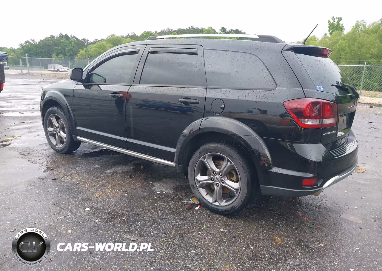 2018 Dodge Journey Crossroad VIN:3C4PDCGGXJT215784 - 3