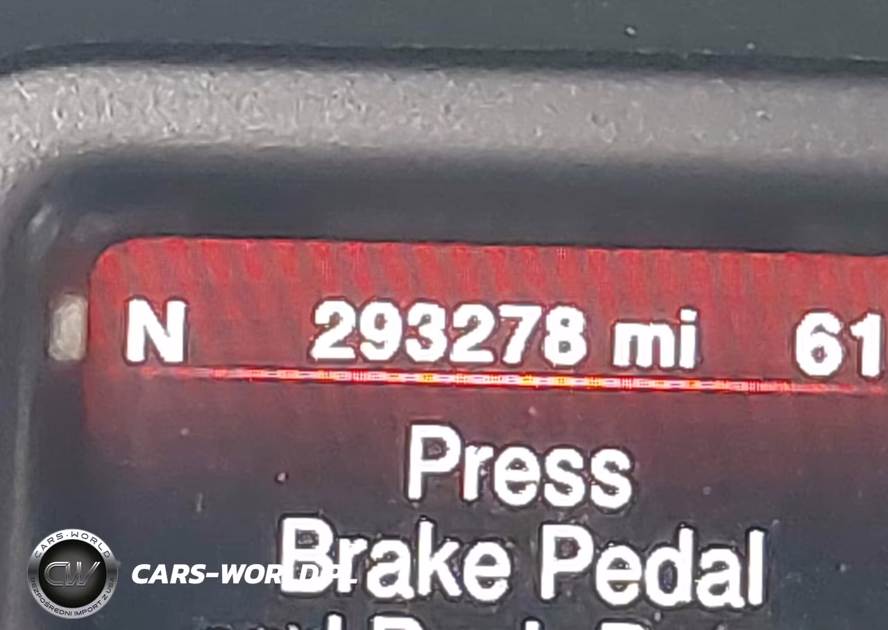 2018 Dodge Journey Crossroad VIN:3C4PDCGGXJT215784 - 6