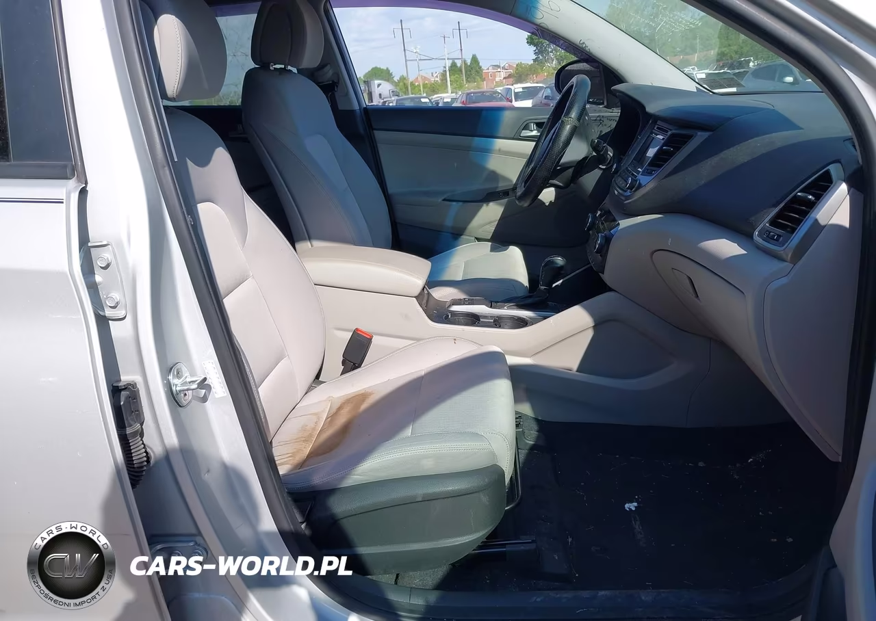 2017 Hyundai Tucson Sport VIN:KM8J3CA22HU595964 - 5