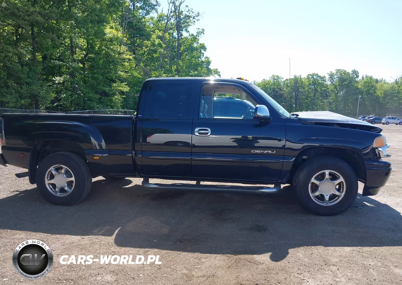 2003 GMC Sierra 1500 Denali VIN:2GTFK69U331387973 - 13