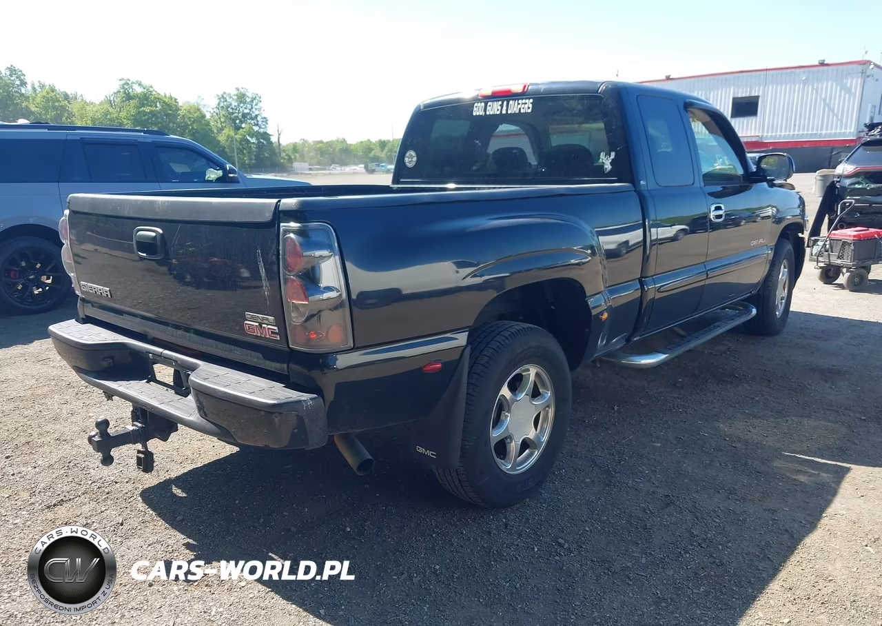 2003 GMC Sierra 1500 Denali VIN:2GTFK69U331387973 - 4
