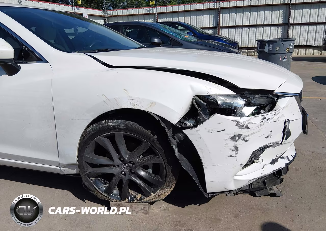 2015 Mazda Mazda6 I Grand Touring VIN:JM1GJ1W58F1197765 - 18