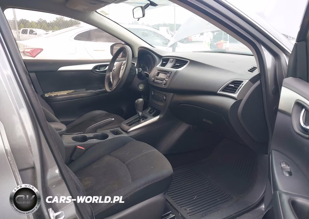 2017 Nissan Sentra S VIN:3N1AB7AP3HY277653 - 5