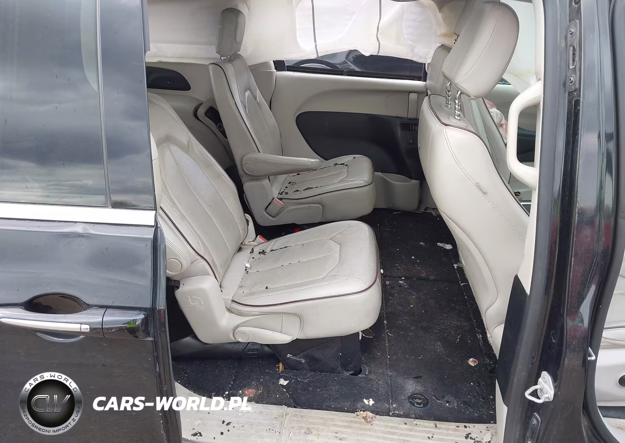 2020 Chrysler Pacifica Limited VIN:2C4RC1GG2LR156168 - 8