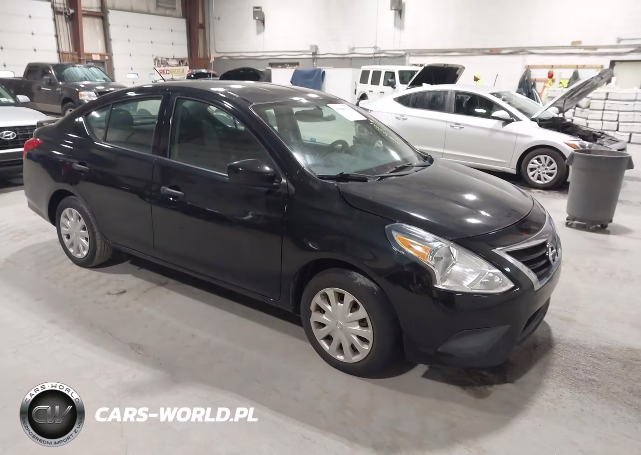2016 Nissan Versa 1.6 S+ – zdjęcie 1 z 11