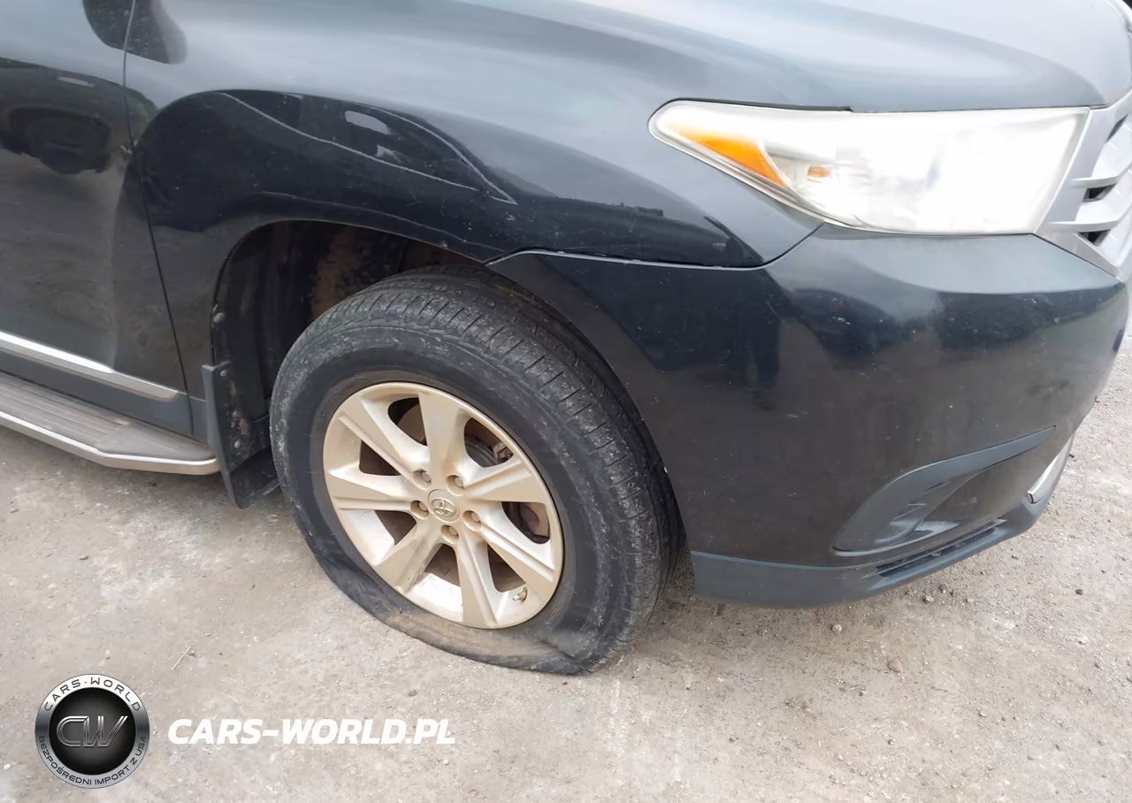 2013 Toyota Highlander Base V6 VIN:5TDZK3EH4DS140458 - 6