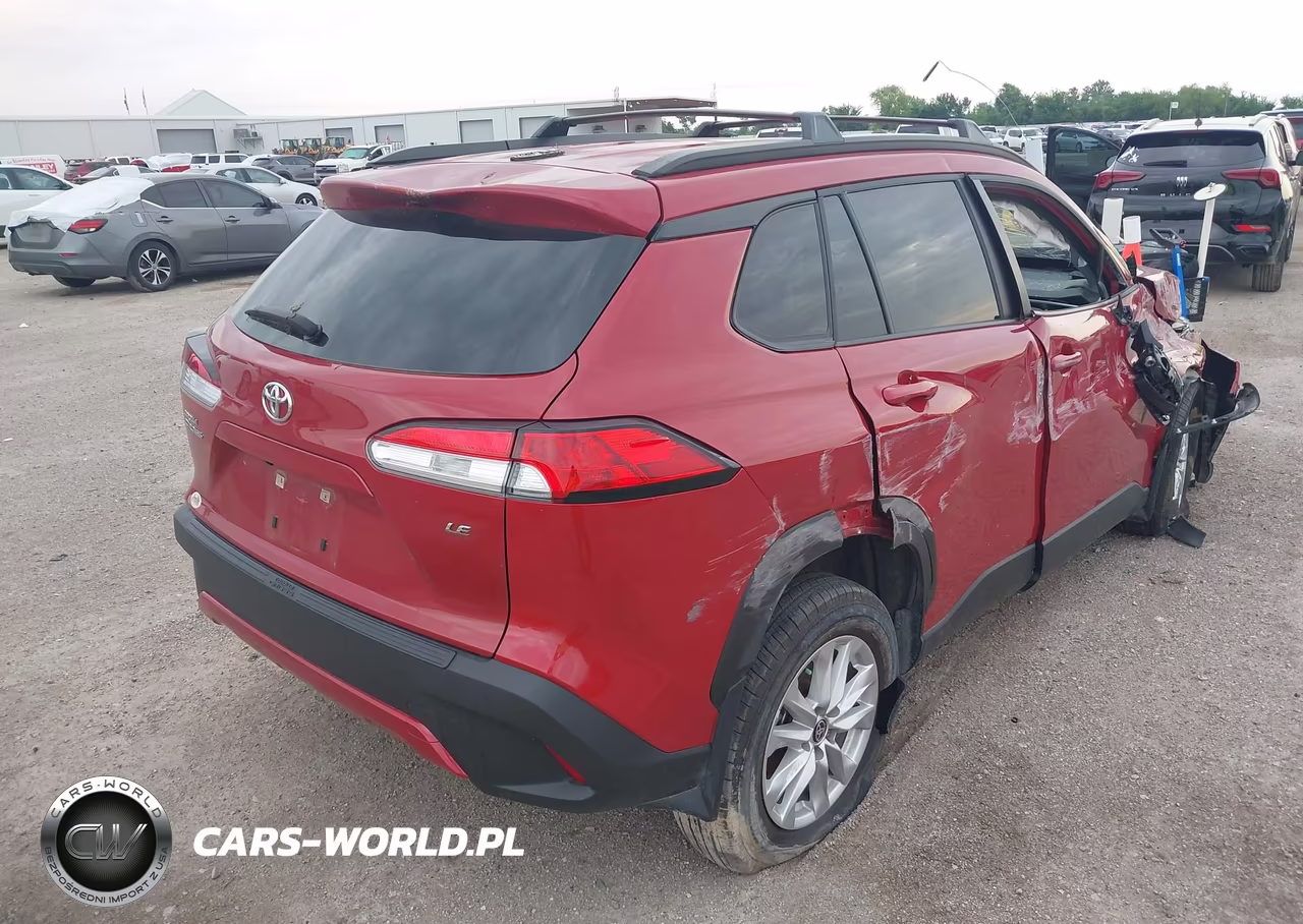 2024 Toyota Corolla Cross Le VIN:7MUCAAAG6RV093988 - 4