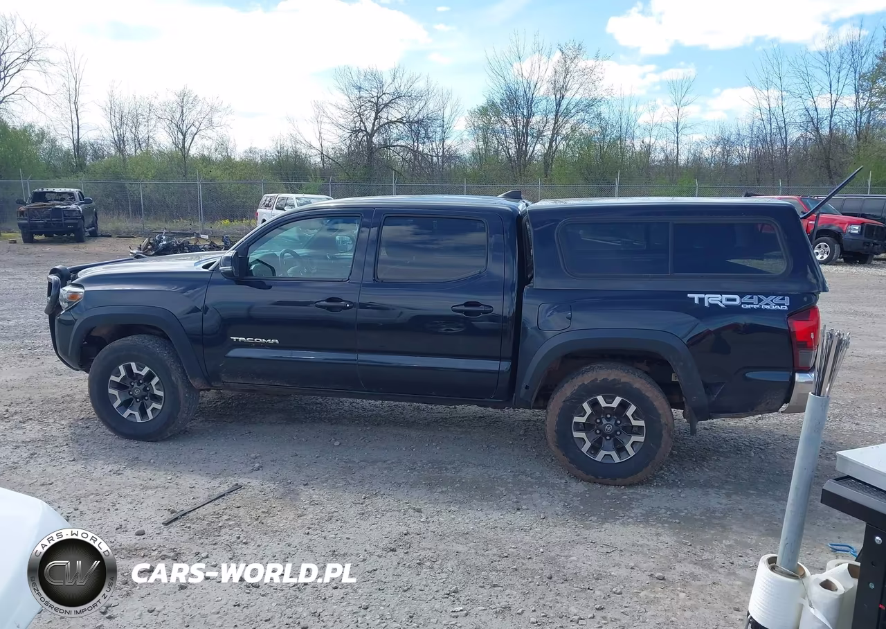 2018 Toyota Tacoma Trd Off Road VIN:3TMCZ5ANXJM153039 - 15