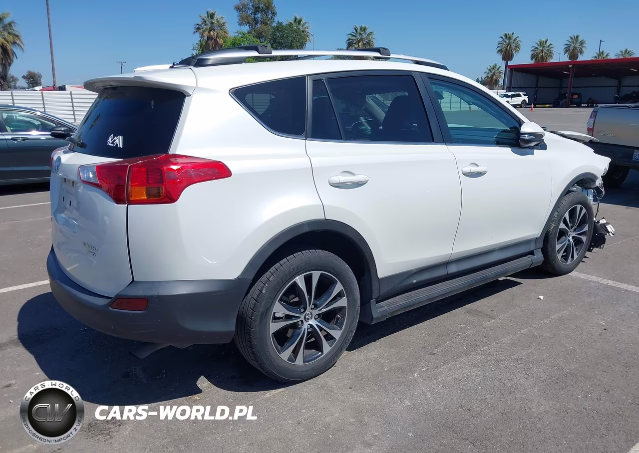 2015 Toyota Rav4 Limited VIN:2T3DFREV3FW381582 - 4