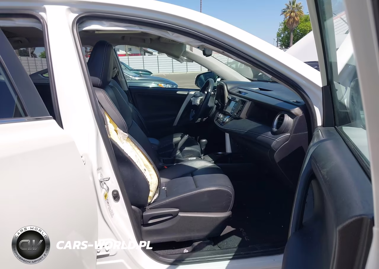 2015 Toyota Rav4 Limited VIN:2T3DFREV3FW381582 - 5