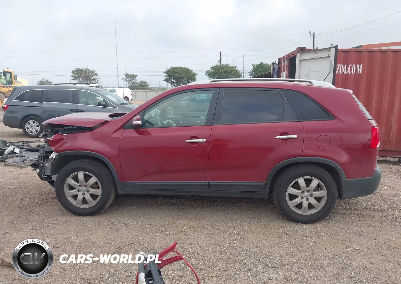 2013 Kia Sorento Lx V6 VIN:5XYKT4A23DG372326 - 15