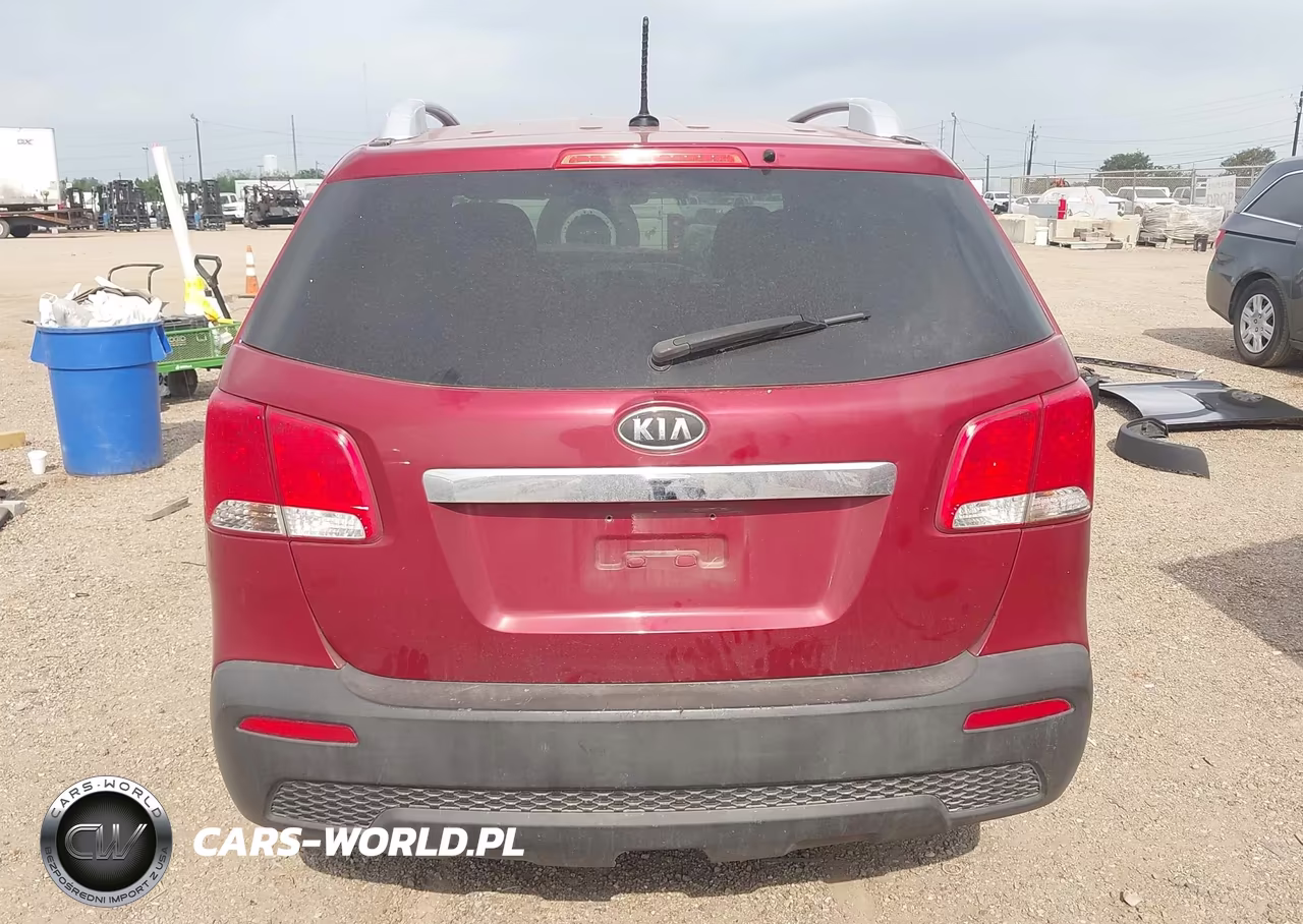 2013 Kia Sorento Lx V6 VIN:5XYKT4A23DG372326 - 17