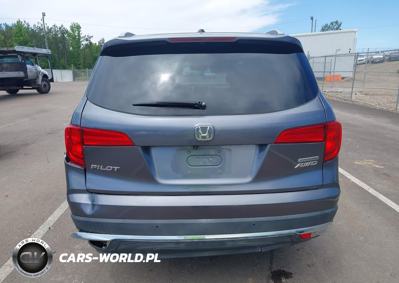 2016 Honda Pilot Touring VIN:5FNYF6H96GB112952 - 16
