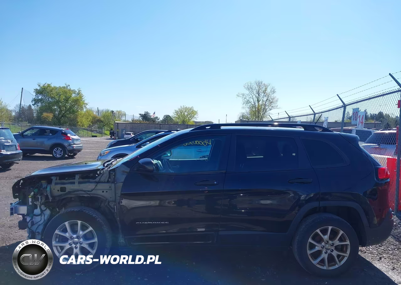 2016 Jeep Cherokee Sport VIN:1C4PJLAB9GW222721 - 15