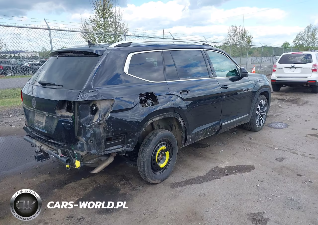 2023 Volkswagen Atlas 3.6L V6 Sel Premium R-Line VIN:1V2FR2CA7PC516038 - 4
