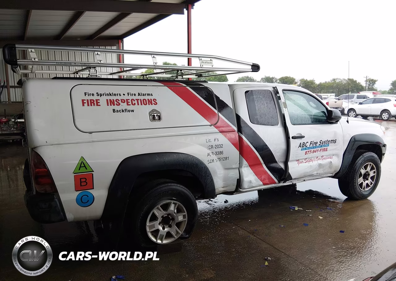 2013 Toyota Tacoma Prerunner V6 VIN:5TFTU4GN0DX029232 - 13