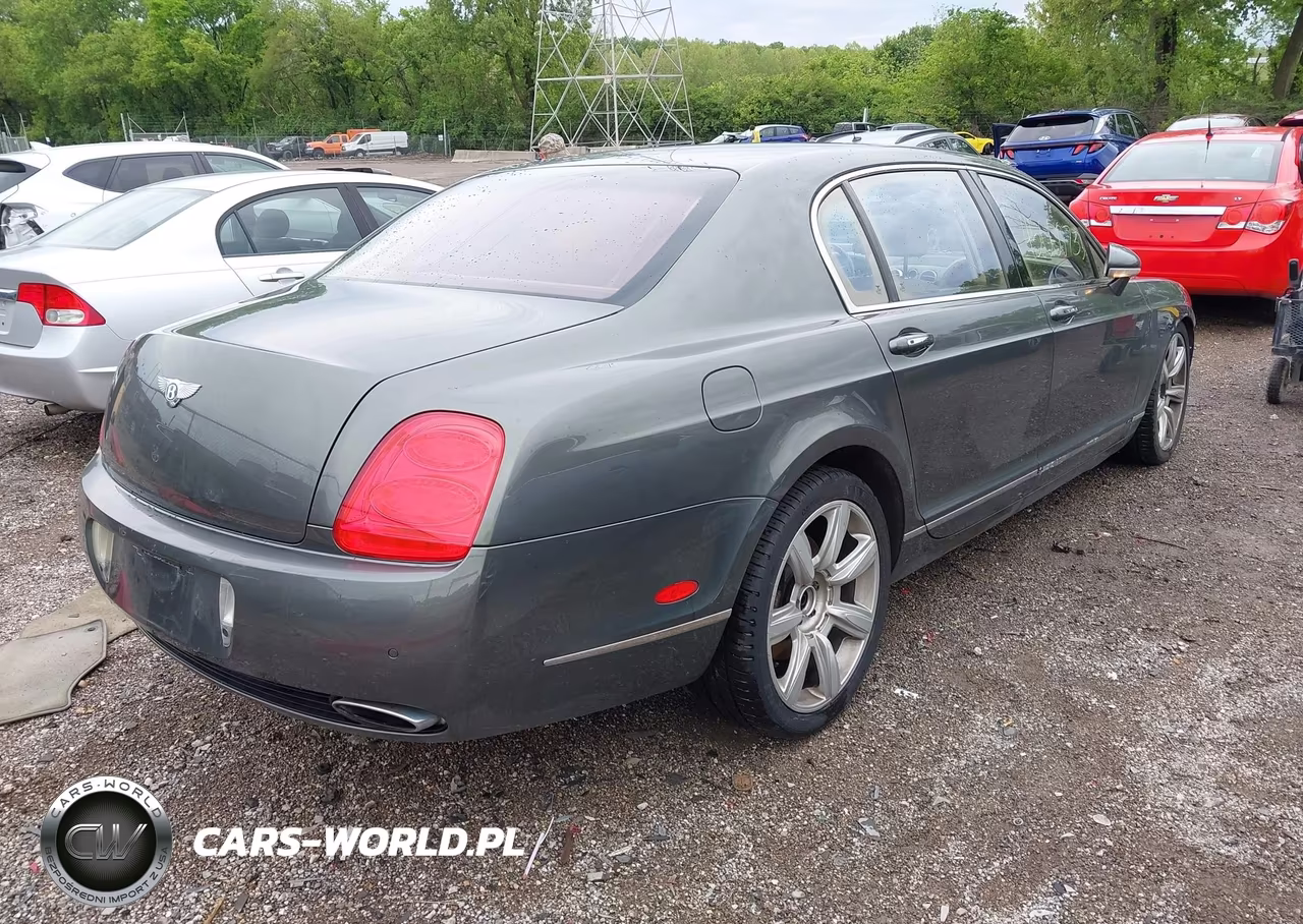 2006 Bentley Continental Flying Spur VIN:SCBBR53W76C038928 - 4