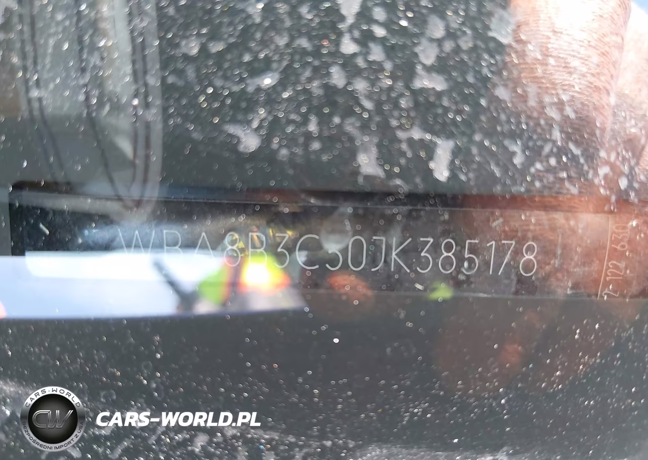 2018 BMW 340I VIN:WBA8B3C50JK385178 - 9