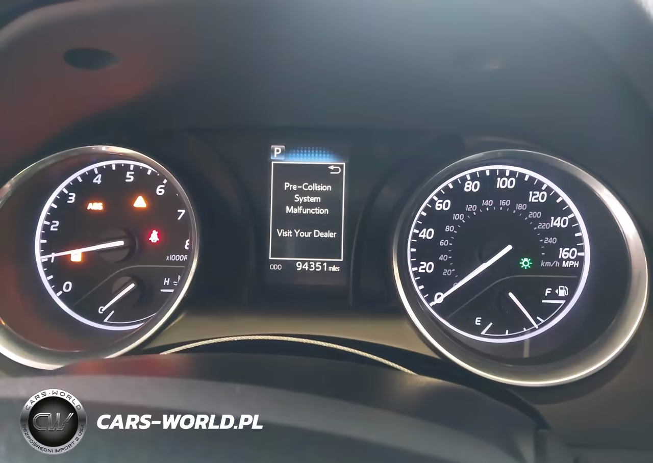 2020 Toyota Camry Le VIN:4T1C11AK1LU861874 - 7