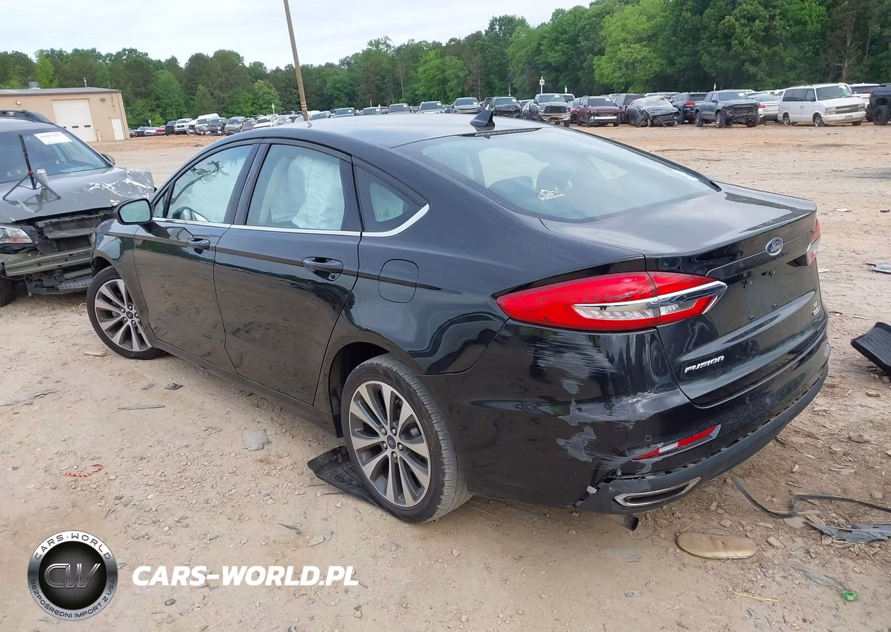 2020 Ford Fusion Se VIN:3FA6P0T90LR248131 - 3